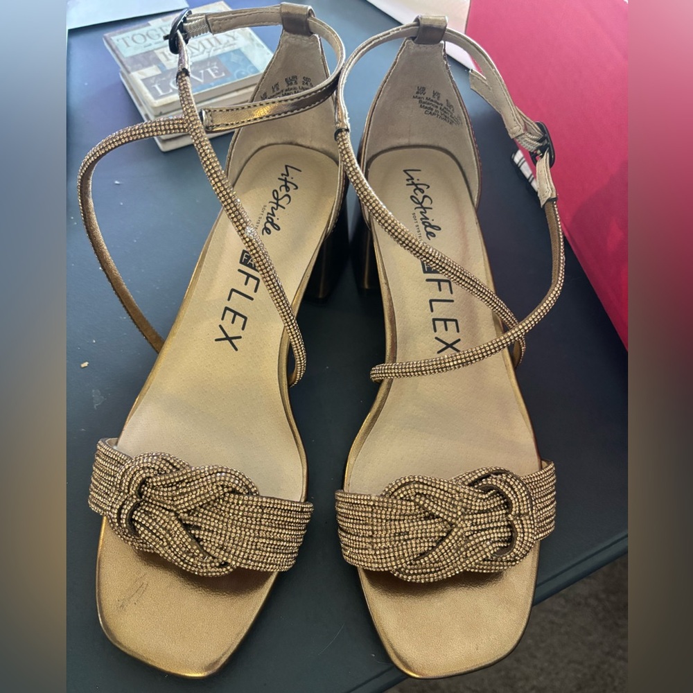 Life Stride Women's Bronze Sandals Size 8W